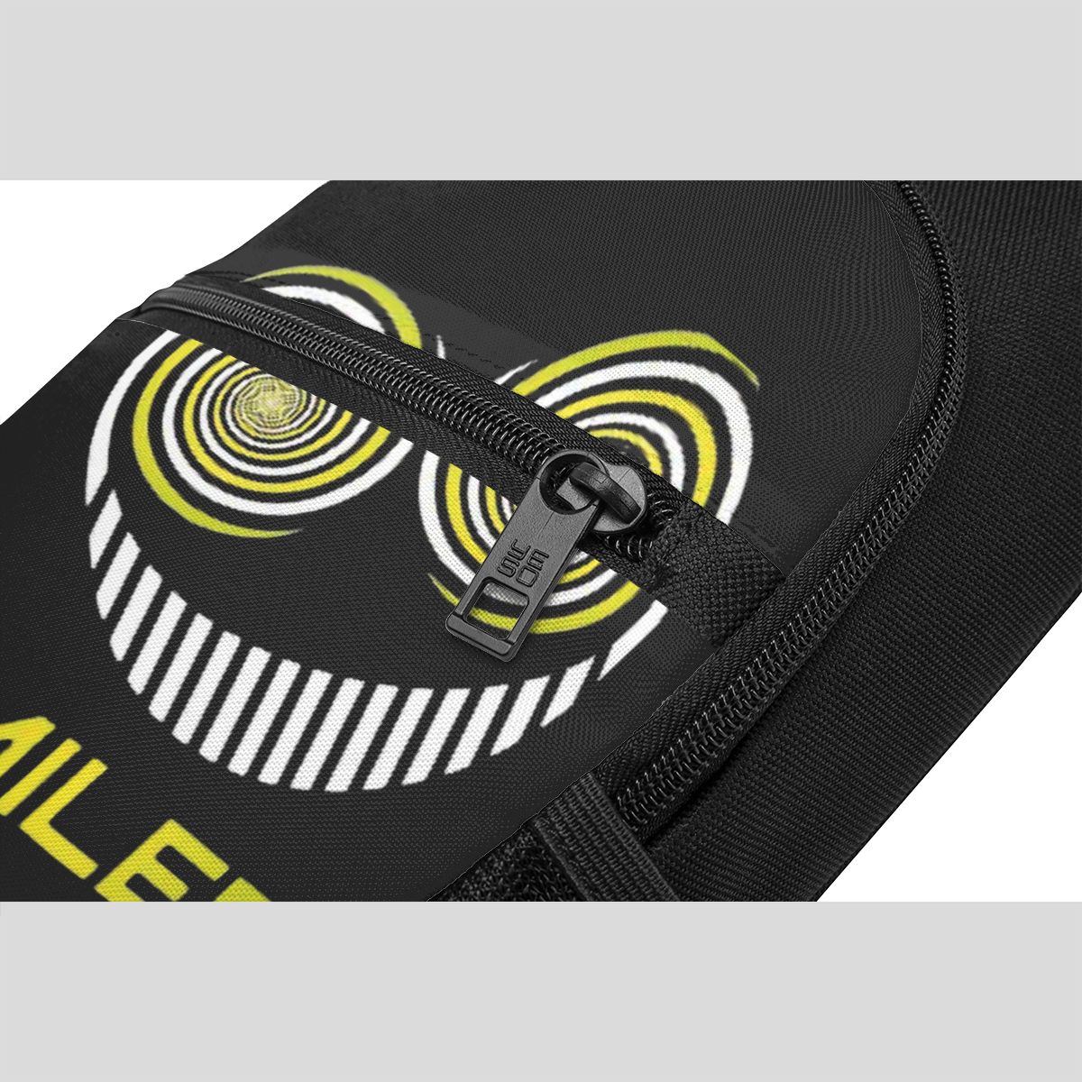 The Smiler Alton Towers Merch  - Sling Backpack Shoulder のレビューと価格